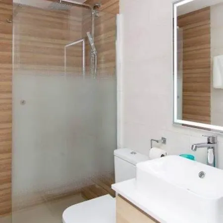 Lägenhet Beautiful 2 Bedrooms , Dona Sofia.